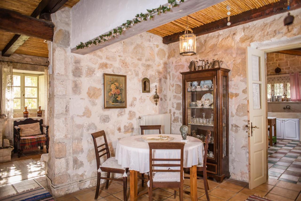 Jianni'S Villa - Stone Villa In The Greenery!! Vasilikí 外观 照片